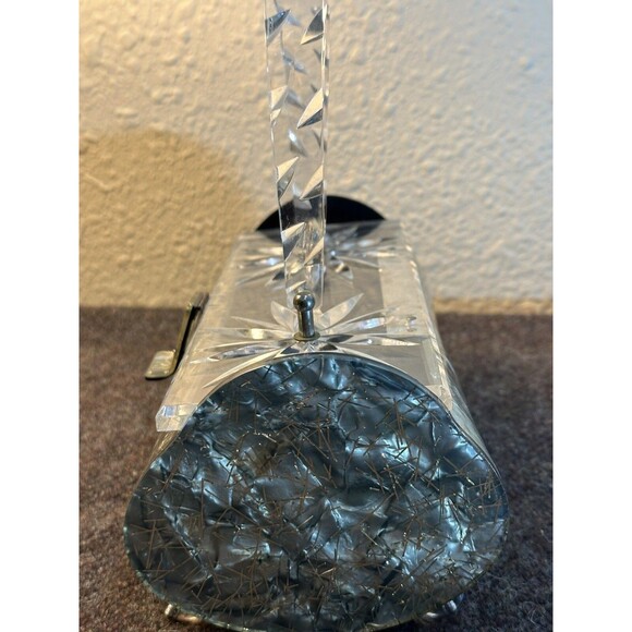 Vintage 1950’s Gilli Originals Clear Carved Lucite Box Bag - Picture 7 of 14